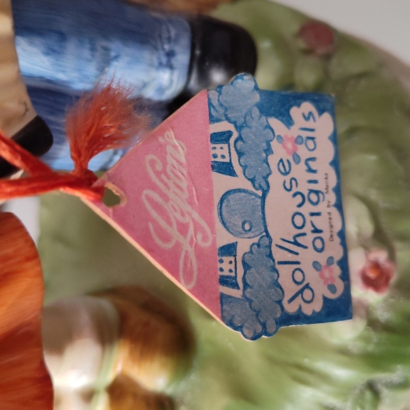 Lefton Music Box Alps Boy n Girl Lute accordion Plays Chim- cheree Mary Poppins - Picture 9 of 13